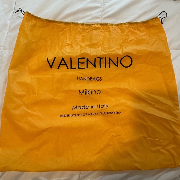 Valentino Tassel Tote, Pebble Leather Classic Shoulder Bag - Picture 13 of 13